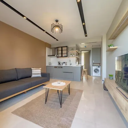 Elegant 1-br With Pool Access Near G-1 38 Διαμέρισμα *